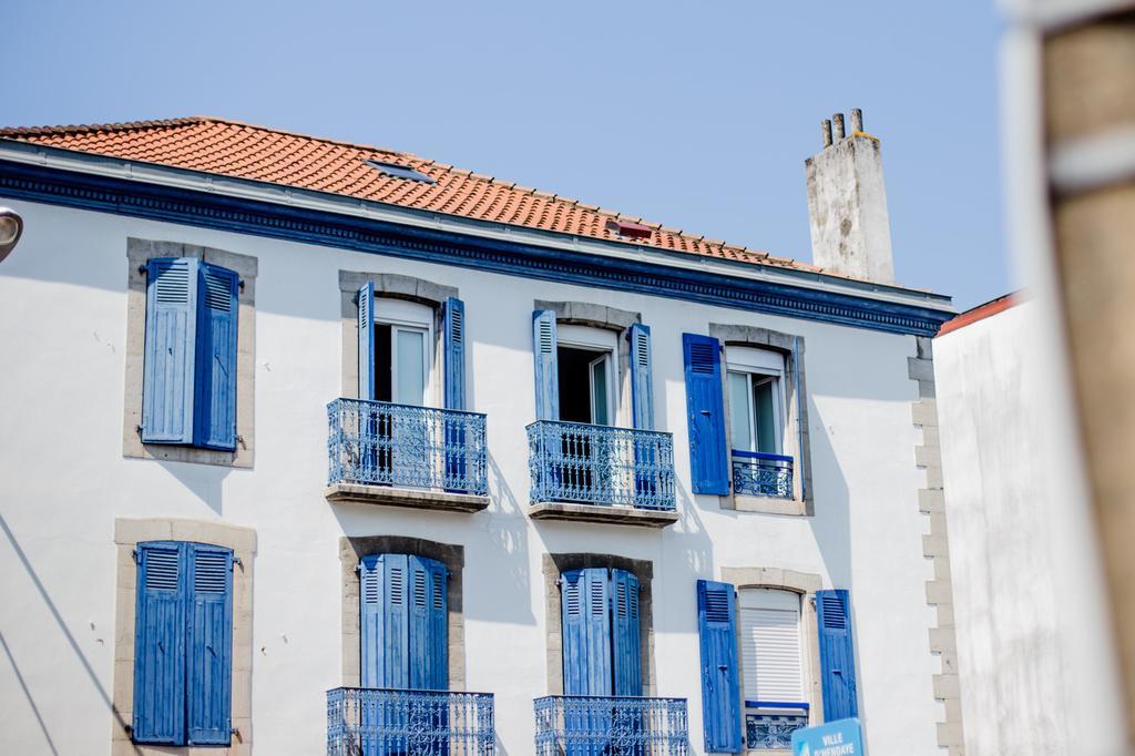 Annexe Hotel De La Gare Хендае Екстериор снимка