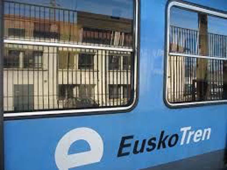 Annexe Hotel De La Gare Хендае Екстериор снимка